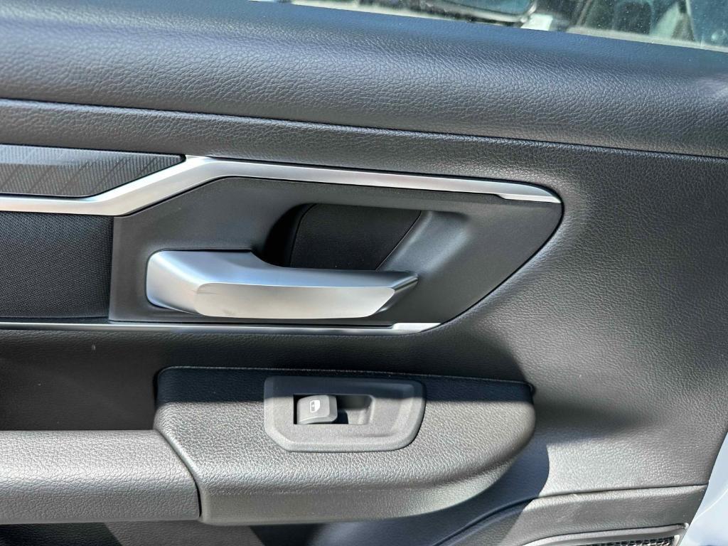 new 2025 Ram 1500 car, priced at $48,861