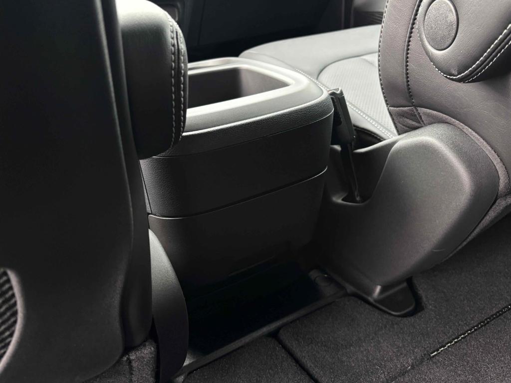 new 2026 Chrysler Pacifica car, priced at $49,455