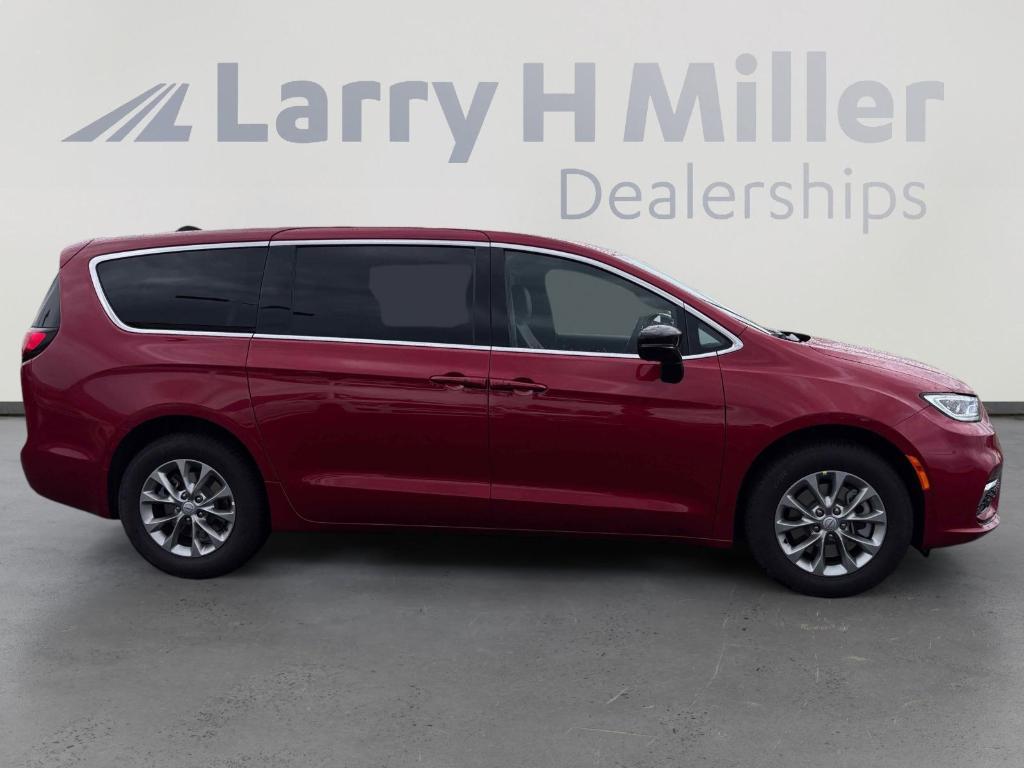 new 2026 Chrysler Pacifica car, priced at $49,455