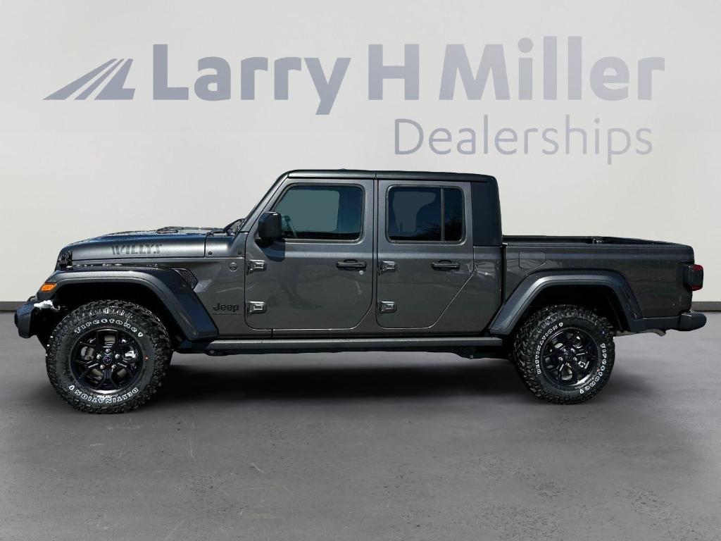 new 2025 Jeep Gladiator car, priced at $46,493
