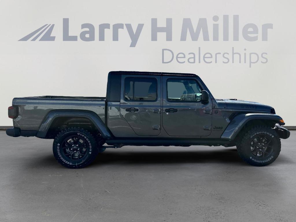 new 2025 Jeep Gladiator car, priced at $46,493