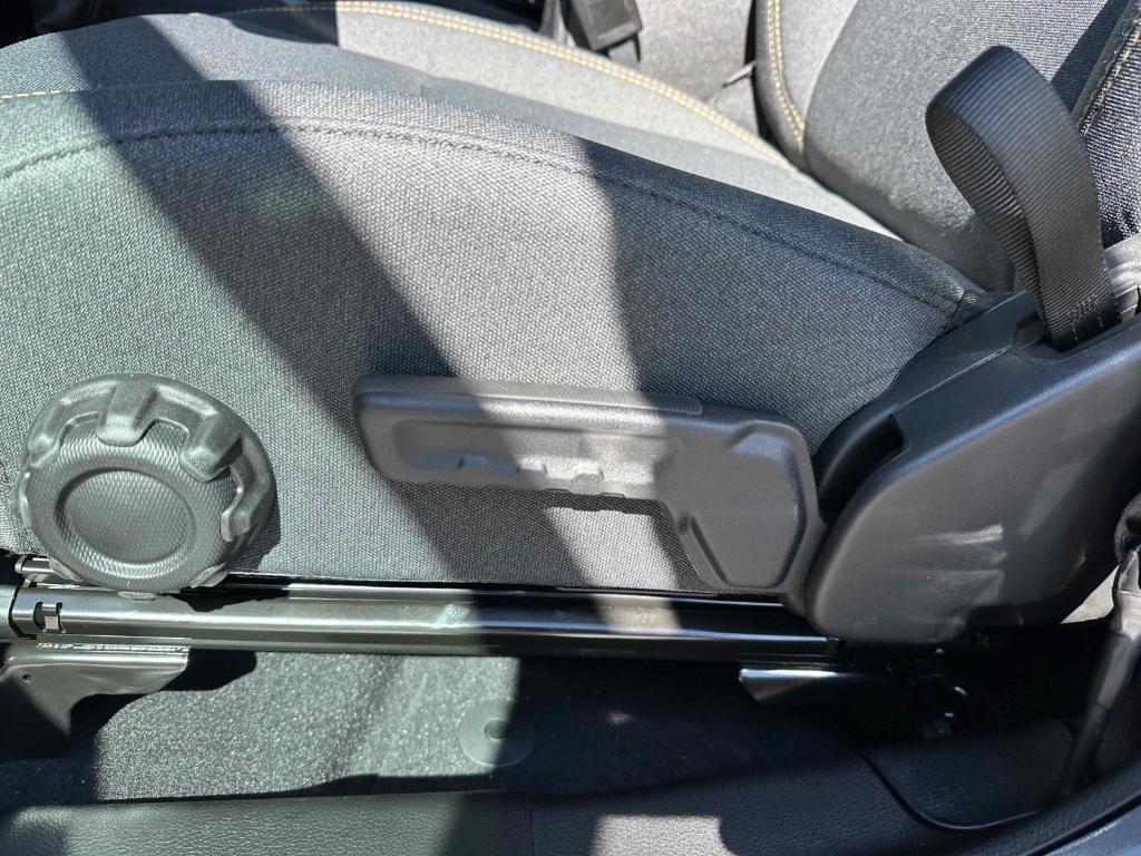 new 2025 Jeep Gladiator car, priced at $46,493