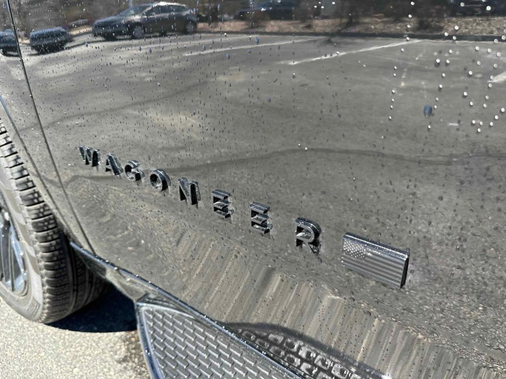 new 2025 Jeep Wagoneer car, priced at $71,079
