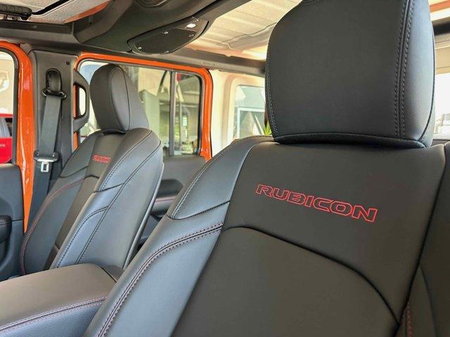 new 2025 Jeep Wrangler car, priced at $62,733
