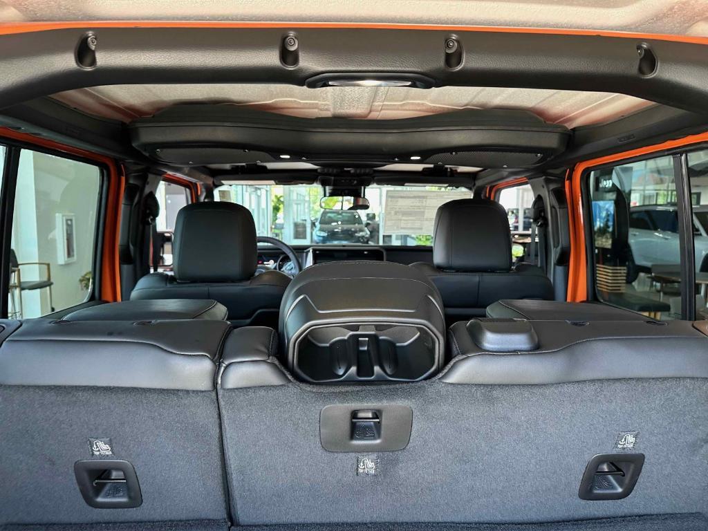 new 2025 Jeep Wrangler car, priced at $59,733