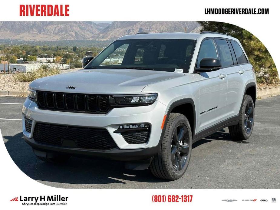 new 2025 Jeep Grand Cherokee car, priced at $47,401