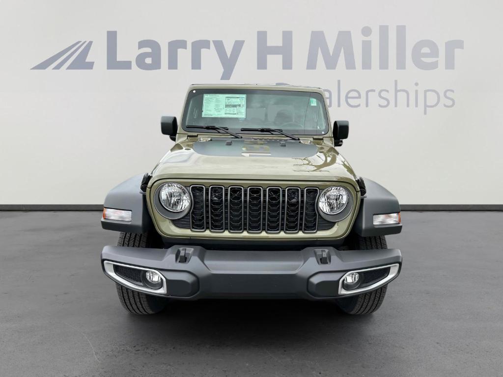 new 2025 Jeep Gladiator car, priced at $39,356