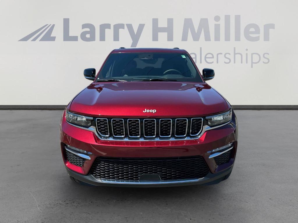 new 2025 Jeep Grand Cherokee car, priced at $43,897
