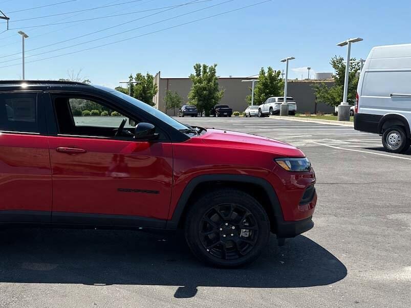 new 2024 Jeep Compass car, priced at $37,806