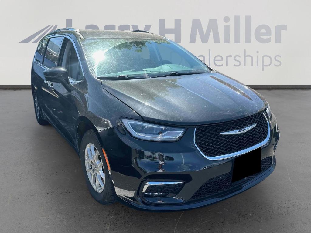used 2021 Chrysler Pacifica car, priced at $23,977
