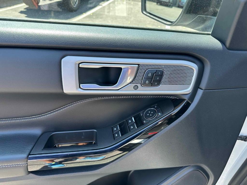 used 2022 Ford Explorer car, priced at $38,484