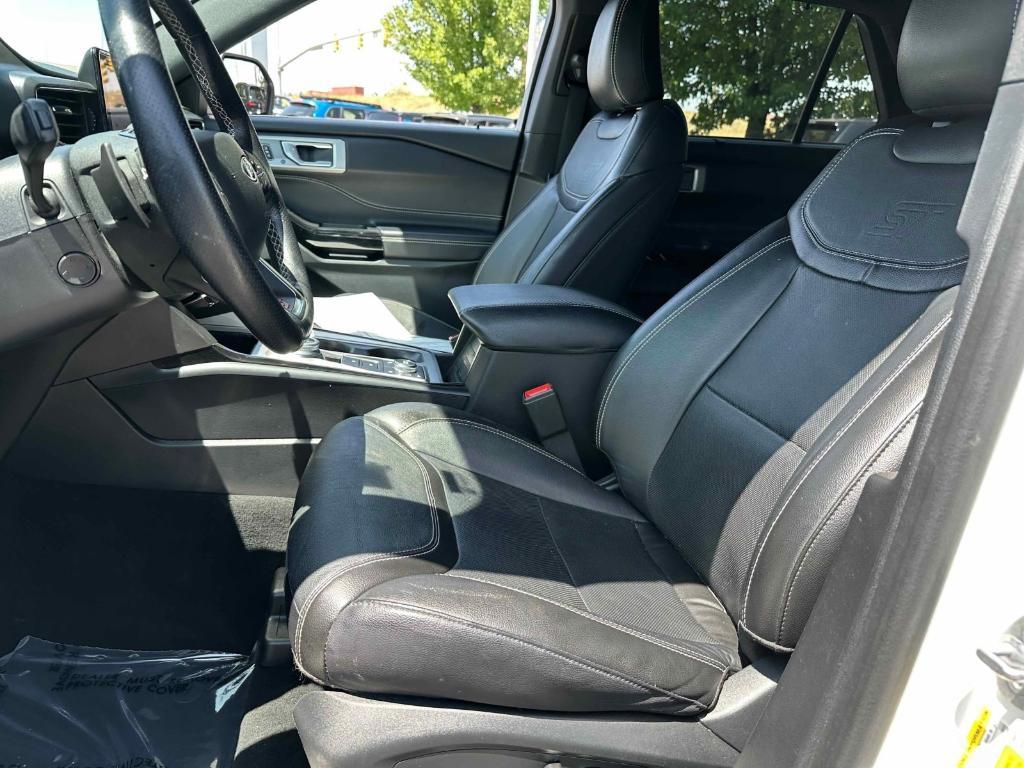 used 2022 Ford Explorer car, priced at $38,484