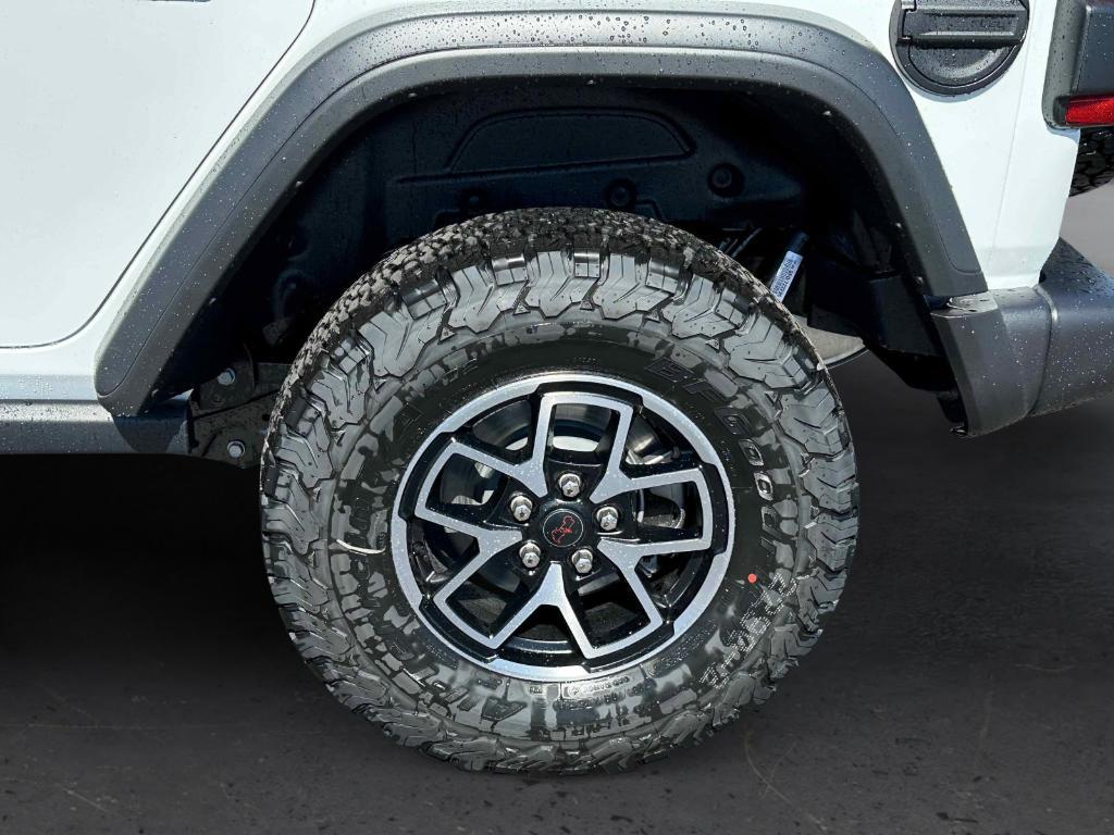new 2025 Jeep Wrangler car, priced at $61,005
