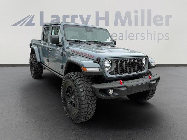 new 2025 Jeep Gladiator car, priced at $69,306