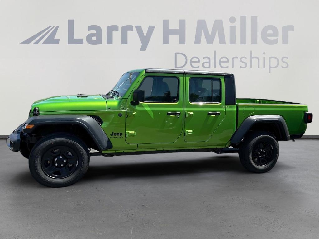 new 2025 Jeep Gladiator car, priced at $39,623