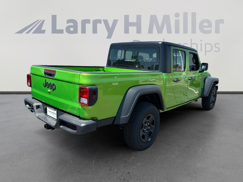 new 2025 Jeep Gladiator car, priced at $39,623