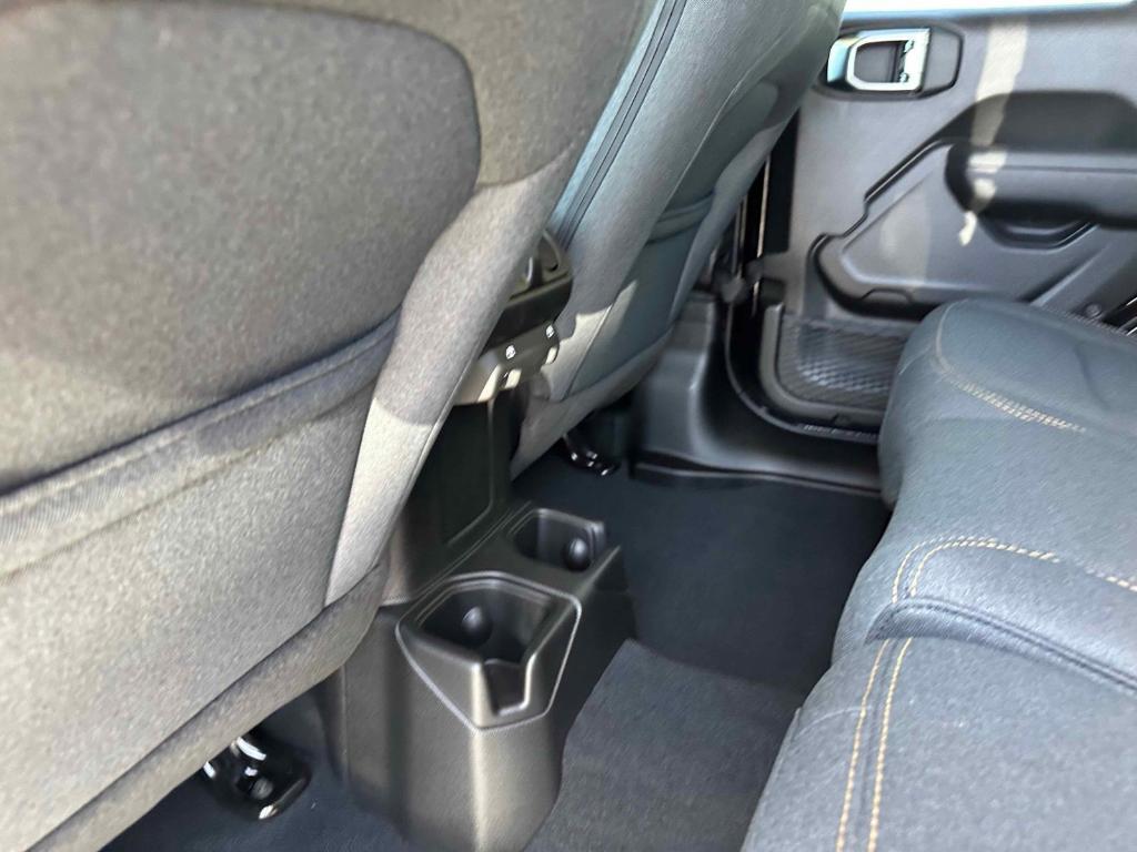 new 2025 Jeep Wrangler car, priced at $52,785