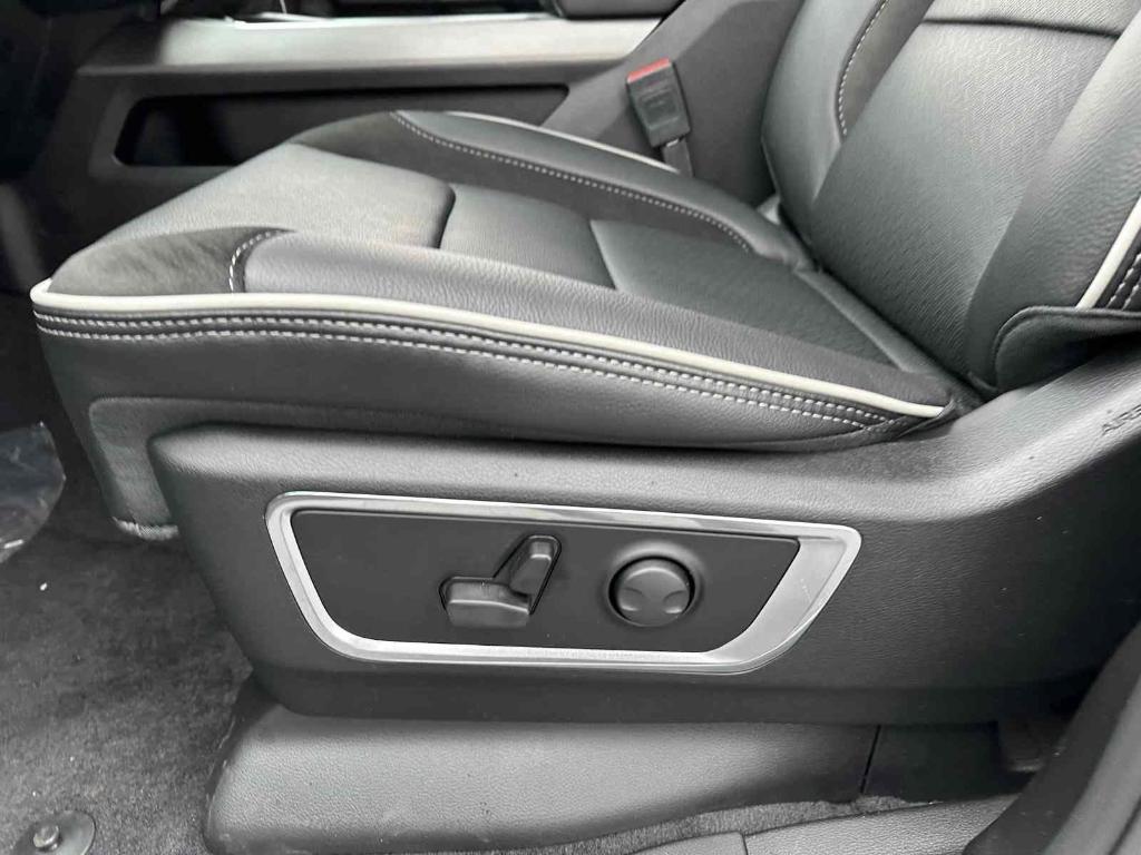 new 2025 Ram 1500 car, priced at $56,123