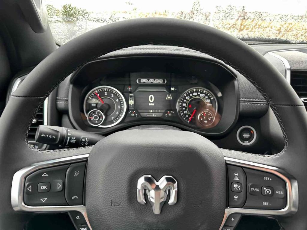 new 2025 Ram 1500 car, priced at $56,623
