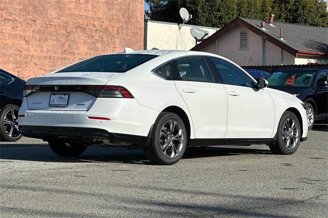 new 2025 Honda Accord Hybrid car