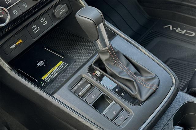 new 2025 Honda CR-V Hybrid car, priced at $42,950