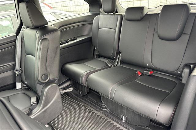 new 2026 Honda Odyssey car, priced at $44,845