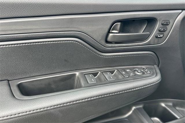 new 2026 Honda Odyssey car, priced at $44,845