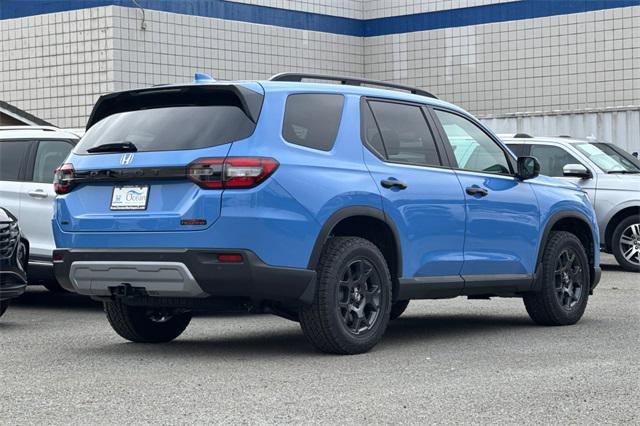 new 2025 Honda Pilot car, priced at $51,305