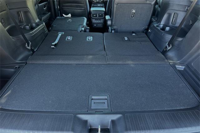 new 2025 Honda Pilot car, priced at $51,305