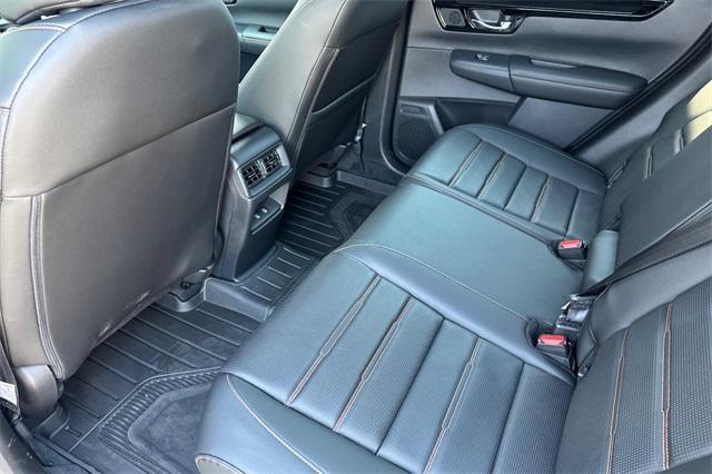 new 2026 Honda CR-V Hybrid car