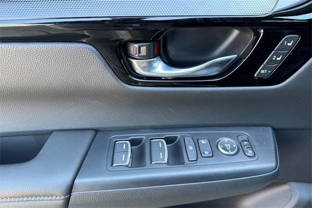 new 2026 Honda CR-V Hybrid car