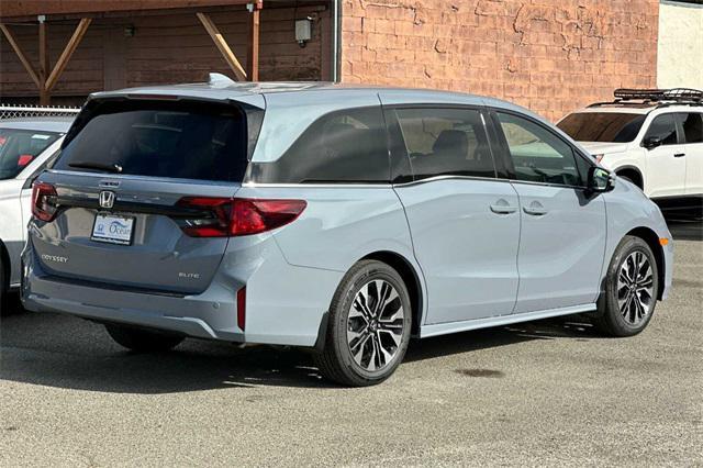 new 2025 Honda Odyssey car, priced at $52,730