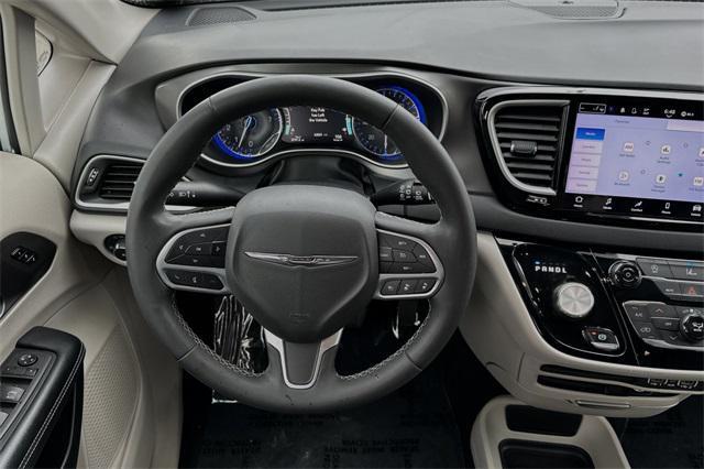 used 2022 Chrysler Pacifica car, priced at $22,321