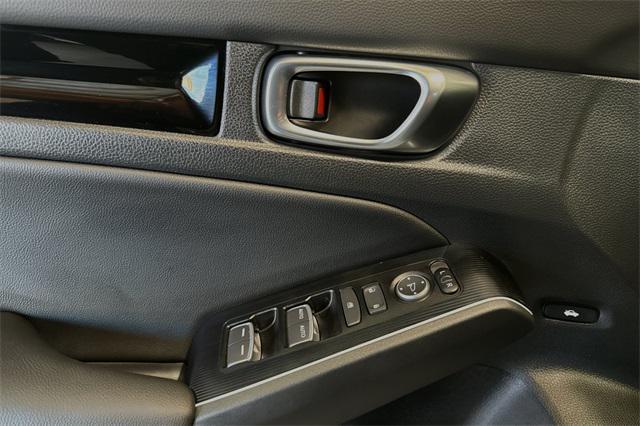 new 2025 Honda Civic Hybrid car, priced at $33,100