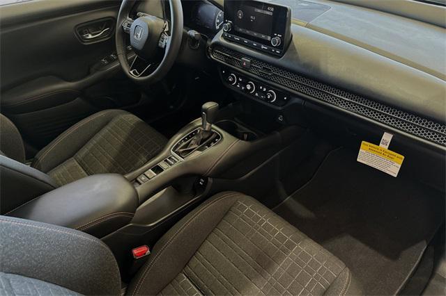 new 2025 Honda HR-V car, priced at $30,850