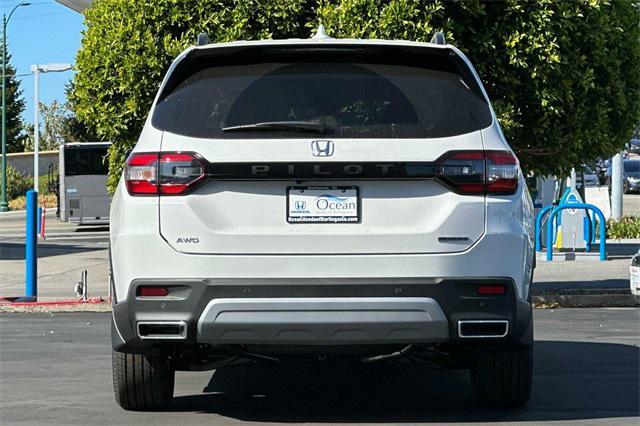 new 2025 Honda Pilot car, priced at $51,150