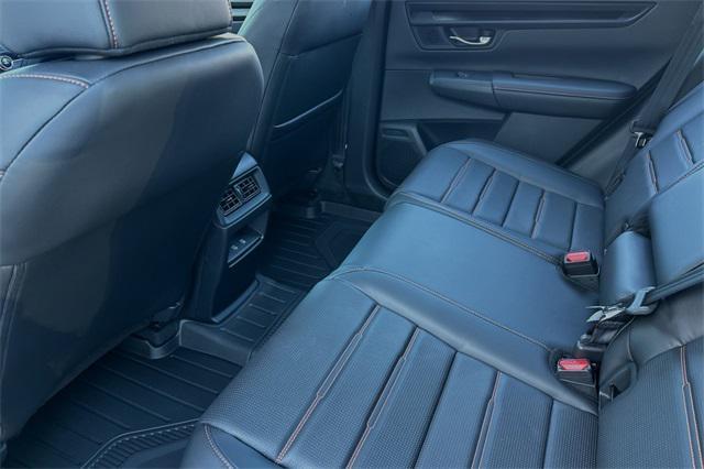 new 2025 Honda CR-V Hybrid car, priced at $39,500