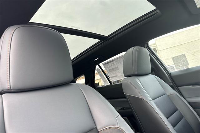 new 2025 Honda Prologue car, priced at $53,195