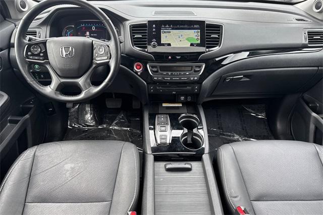 used 2022 Honda Pilot car, priced at $36,998