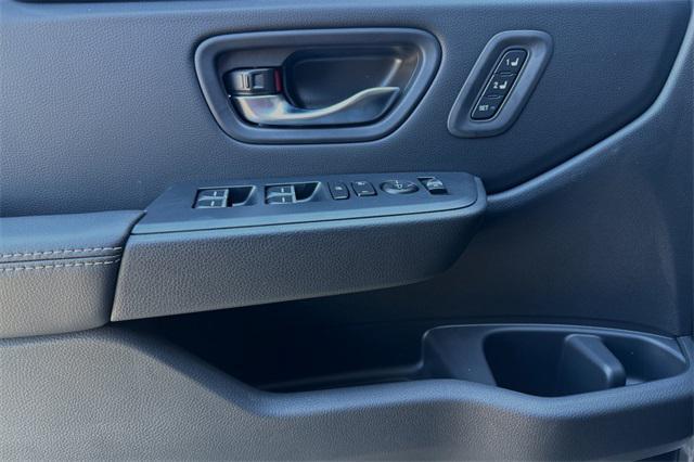new 2025 Honda Pilot car, priced at $45,405