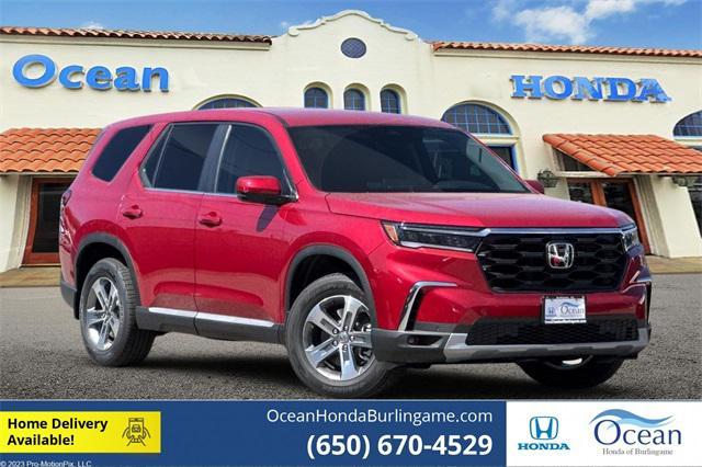 new 2025 Honda Pilot car, priced at $45,405