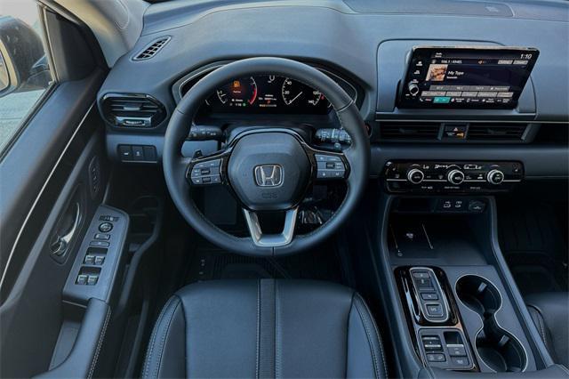 new 2025 Honda Pilot car, priced at $45,405