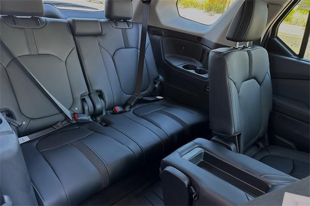 new 2025 Honda Pilot car, priced at $45,405