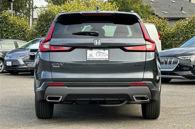 new 2025 Honda CR-V car, priced at $36,000