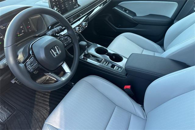 new 2025 Honda Civic Hybrid car