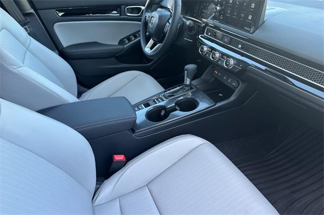 new 2025 Honda Civic Hybrid car