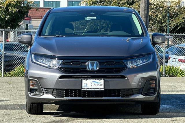 new 2025 Honda Odyssey car, priced at $48,005