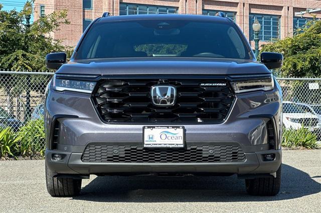 new 2025 Honda Pilot car, priced at $56,030