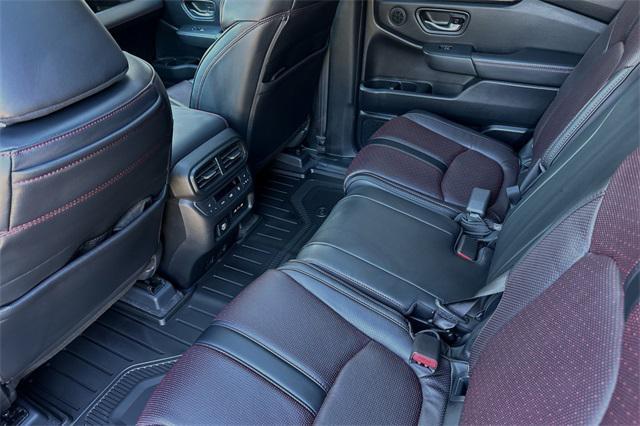 new 2025 Honda Pilot car, priced at $56,030