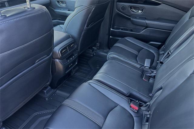 new 2025 Honda Pilot car, priced at $51,550